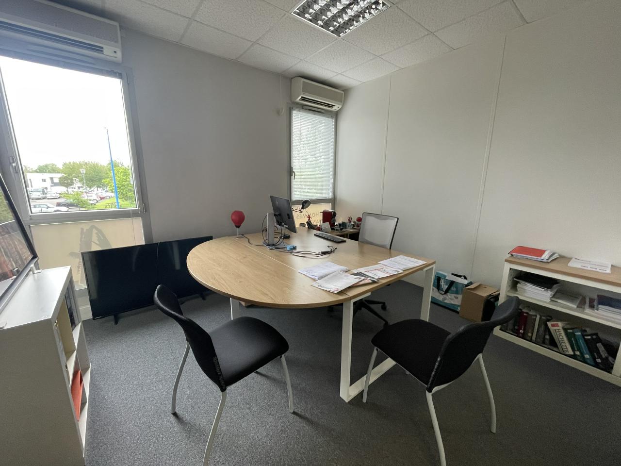 Bureau La-Chapelle-sur-Erdre 455m² Location bureau La-Chapelle-sur-Erdre Loire-Atlantique OLBUR2423295 4